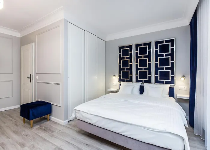 Premium Glamour By Krakow Home